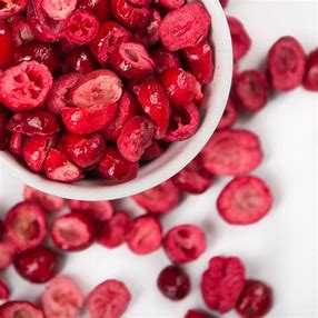 Benefits of Freeze Dried Cranberry Fruit Slices for Ice Cream, Juice and Smoothie Toppings - Wholesale B2B Bulk Suppliers in Australia and New Zealand
